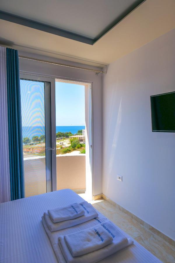 3 Islands 2 Hotel Ksamil Bagian luar foto