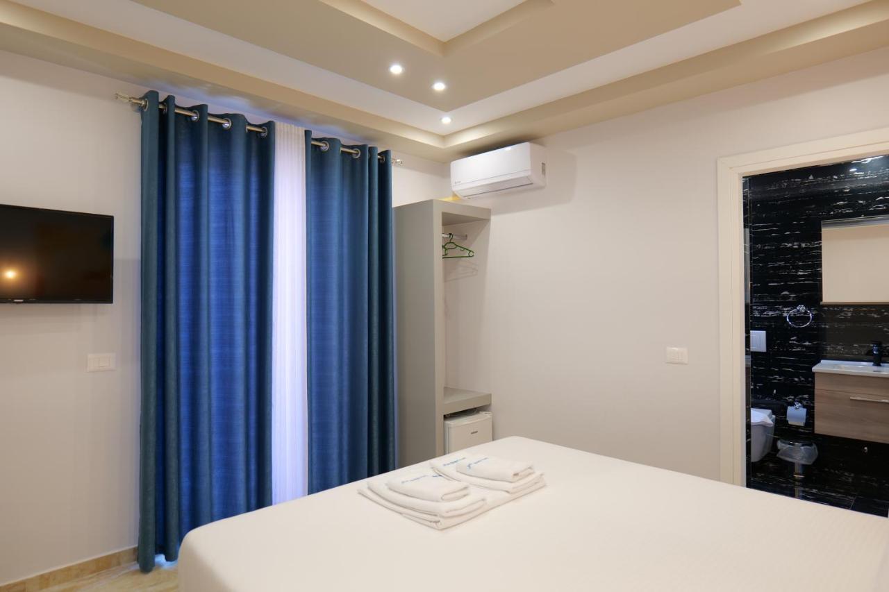 3 Islands 2 Hotel Ksamil Bagian luar foto