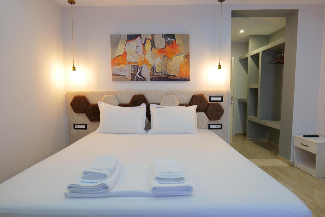 3 Islands 2 Hotel Ksamil Bagian luar foto