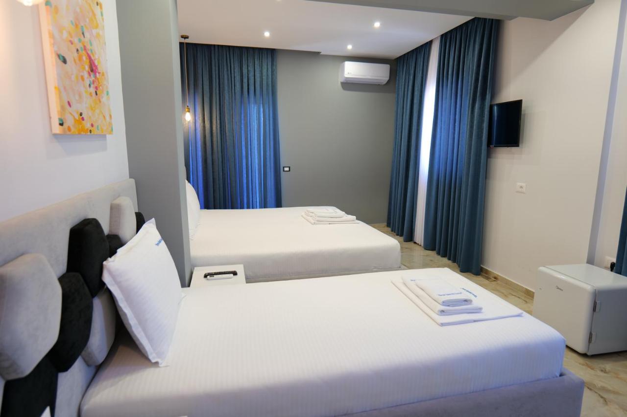 3 Islands 2 Hotel Ksamil Bagian luar foto